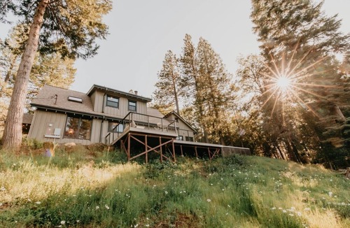 Nevada City House | Breathtaking View & Hot Tub Nevada City