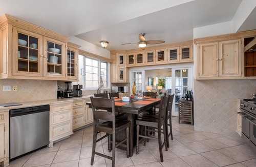 Historic Downtown Santa Barbara House | Bright California Bungalow in the Heart of Downtown Santa Barbara