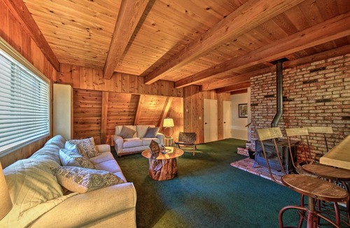 Trinity Center House | Cabin Hideaway < 1 Mi to Trinity Lake: Hike & Fish