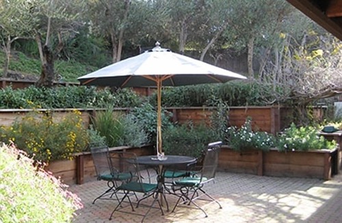 Carmel Valley House | Carmel Valley Peaceful & Serene Retreat with Pool & Hot Tub