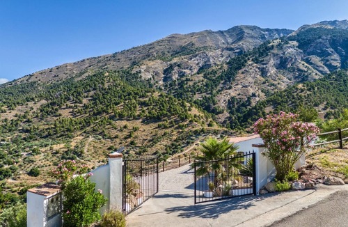 Canillas de Aceituno Villa | Casa del Molino, a beautiful Villa in the mountains of Canillas de Aceituno