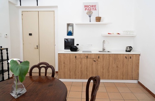 Rione Sanita Apartment | Casa delle camelie - Two Bedroom Apartment, Sleeps 6