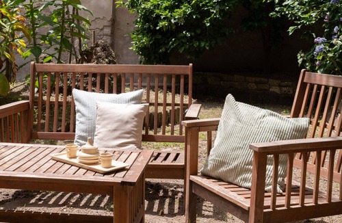 Rione Sanita Apartment | Casa delle camelie - Two Bedroom Apartment, Sleeps 6