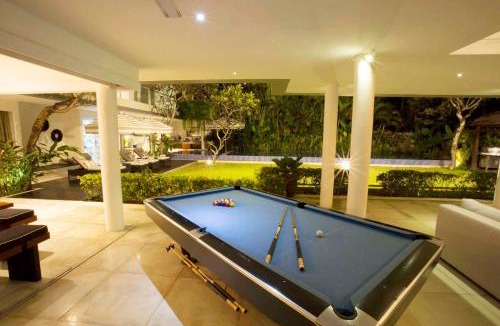 Jimbaran Bay Villa | CassaMia Bali - Spacious Luxury 5 Bedroom Villa