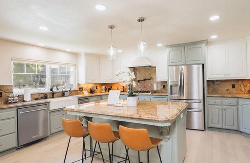 Templeton Villa | Casteel - 4,500 sq-ft retreat with a pool and hot tub in the middle of wine country!