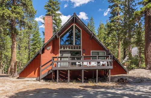 Mammoth Lakes Ski Chalet | Chalet #14, Great Family Chalet Close the the Main