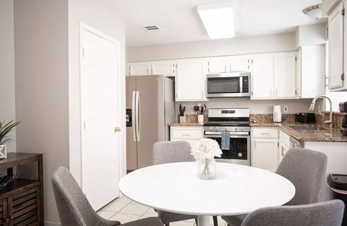 Highland Hills House | Chaps · 35% Off Fall Special -Splendid House W/Pool