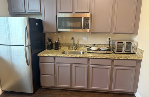San Bernardino House | Charming 2-bedroom Rosena Casita with private 1-car garage and private entrance.