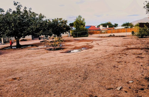 Hesperia House | Charming 3-bedroom house with WiFi and AC in Hesperia