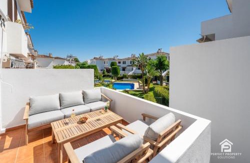 Playa del Sol-Villacana House | Charming Beachside Townhouse in Villacana