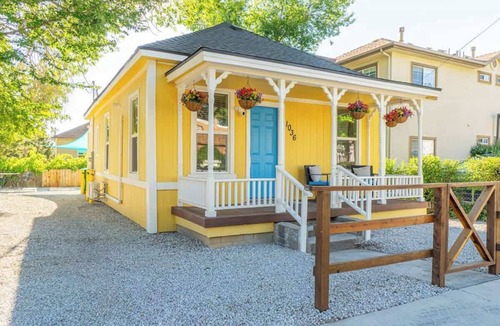 Old Southwest House | Charming Boho 2BR Midtown - Fenced Yard for Pets