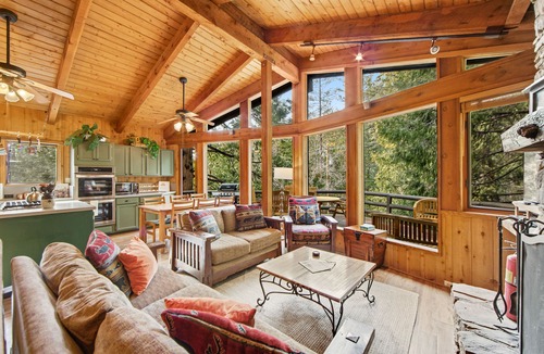 Fern Valley Cabin | Charming, Dog-Friendly Two-Story Cabin Lodge with Deck - Great for Families