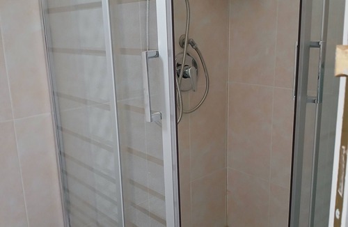 San Demetrio Corone House | Charming Guest Room in San Demetrio Corone with City Views