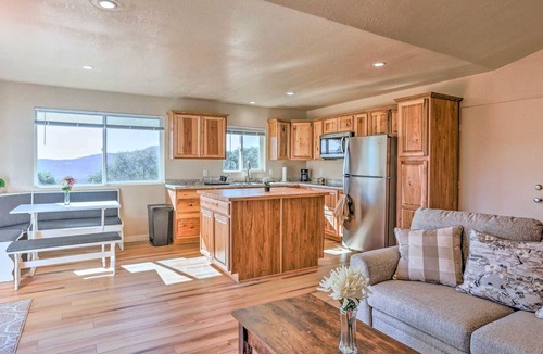 Yosemite Forks House | Charming Oakhurst Retreat Near Yosemite, Bass Lake