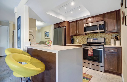 Deepwell Estates Condo | Charming pool side condo on the beautiful south side of Palm Springs. n