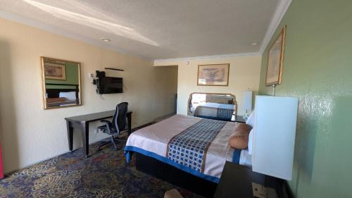 Cypress Hotel | Cloud 9 Motel - Cypress, Buena Park