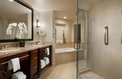 Rancho Mirage Villa | Coachella 2024@WestinMissionHills- sleeps 4! 880sqft PREM 1bdrmVilla April 12-15