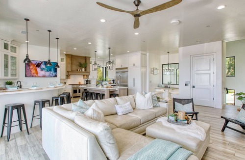Avila Beach House | Cobbo's Beach House - WOW/Luxe/HOT TUBS/Views/STEPS TO BEACH