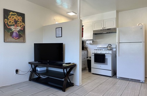 Eastside Apartment | CocoVillaSB Apartment #4
