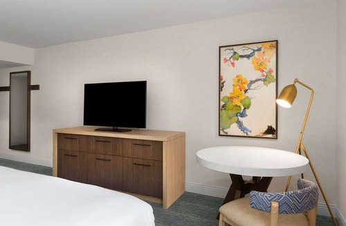 Milpitas Hotel | Convenient Stay, Superb Location! 2 Modern Units, Pet-Friendly, w/Outdoor Pool!