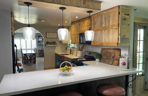 Rosedale House | Country Stay with Ranch Experience