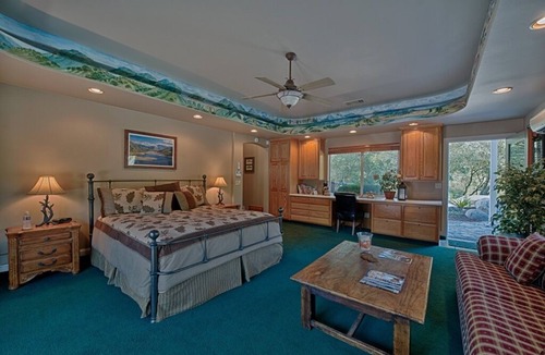 Three Rivers House | Couples Retreat at The Kaweah Gem Suite w/River Access - 5 Minutes to Sequoia!