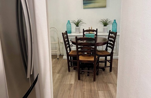 Racquet Club West Condo | Cozy 1-bedroom and 1 bath condo in fabulous Palm Springs