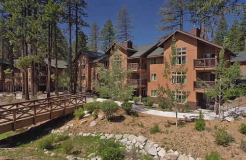 Round Hill Village Condo | Cozy 2-bedroom condo in lovely Zephyr Cove with AC near lake and state park