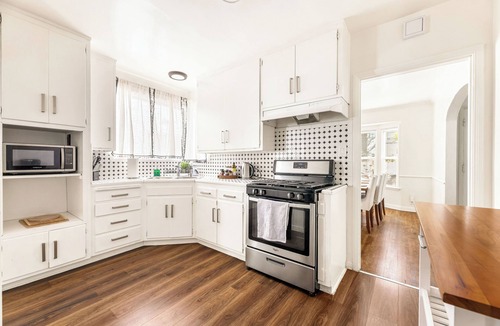 Belmont Shore House | Cozy Boho Home-Block from Sea