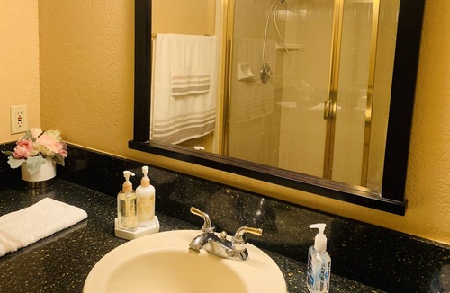 Fallbrook Villa | Cozy Fallbrook Villa Entire guest suite