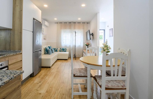 El Palo House | Cozy home in Málaga with WiFi