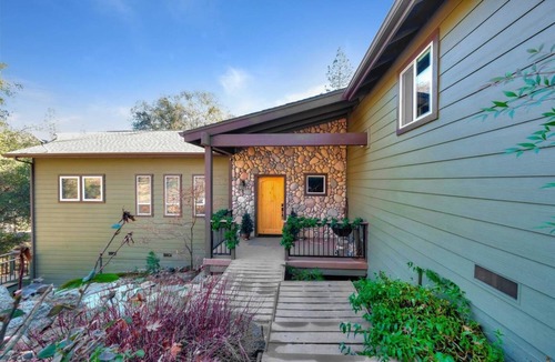 Yosemite Forks House | Creekside Beauty: Bordering Lewis Creek. Near Yosemite & Bass Lake