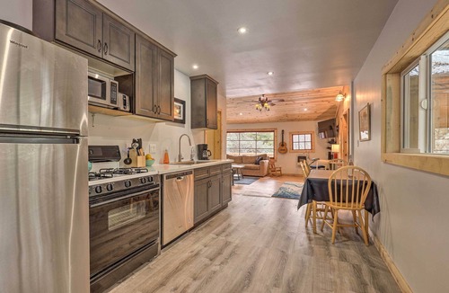Pinehurst Cabin | Creekside Cabin 8 Mi to Kings Canyon National Park