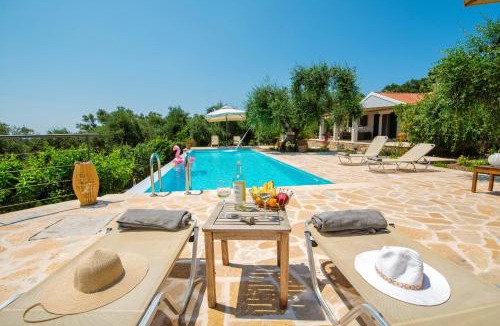 Vlachopoulatika House | Danae Studio