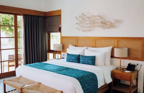 Batukandik Resort | Deep Roots Dive & Yoga Resort
