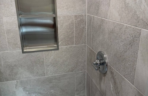 Modesto Apartment | Delightful studio with AC in the heart of Modesto