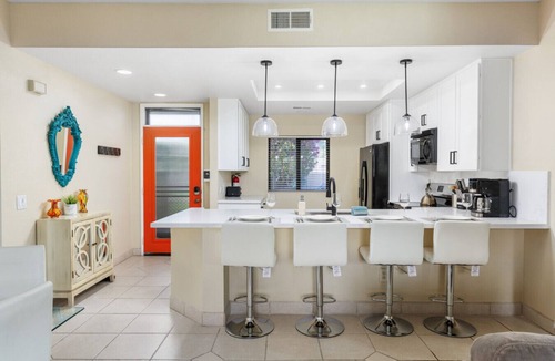 Palm Springs Villa | Desert Princess 3BR Pond Mountain View Resort Amenities Near Palm Springs