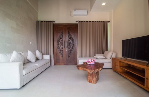 Kemenuh Villa | Dewi 3 Kemenuh · Ubud near Rice Fields, Waterfalls