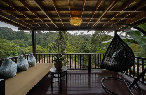 Buahan Resort | Discover a Luxury Jungle Experience .