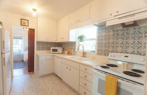 Redding Cottage | Downtown Cottage Style Home! Vintage vibes and comfortable amenities.