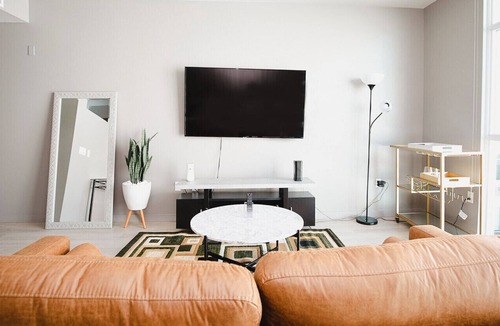 The Flats Apartment | DOWNTOWN LA!! Beautiful Apartment☀️