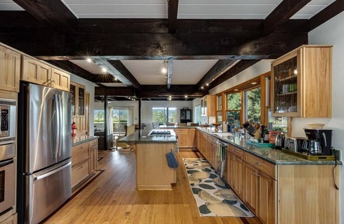Windsor House | Eastside Eden - Pool, Hot Tub and Tastings Included