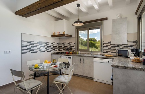 El Gastor Villa | El Granadino - Two Bedroom Villa, Sleeps 4