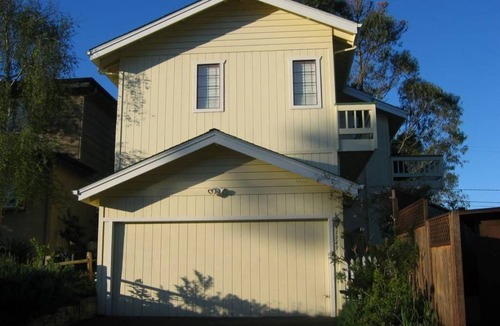 Marine Terrace House | Enjoy Big Views on Lodge Hill in Cambria! Great location and Pet-Friendly!