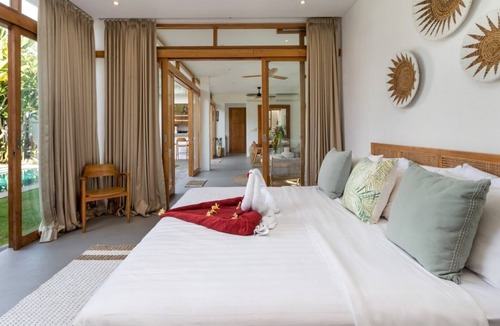 Pererenan Villa | Enjoy Fully Equipped 4BR Villa W/Pool & Garden, Bali Villa 2236
