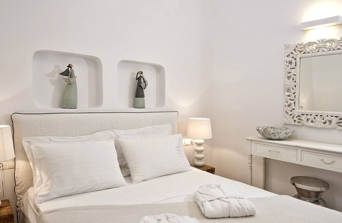 Messaria Villa | Eolia Senior Villa