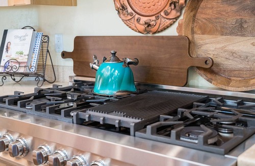 Pismo Beach House | Epic 4BR Ranch 4 miles to Beach