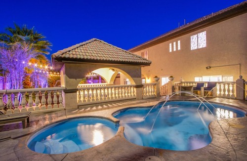 Spring Valley Villa | Epic 7BR 5.5BA themed Villa - Experience the Vegas Royale 14 min to strip