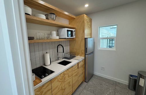 Village of La Jolla House | EPIC LJ SPOT - Bungalow 2. Walking distance to village, beach, and restaurants