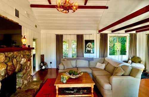 Julian Villa | EPIC VIEWS, Large Deck, BBQ, Private, Close to Julian, Great for Families or Entertaining